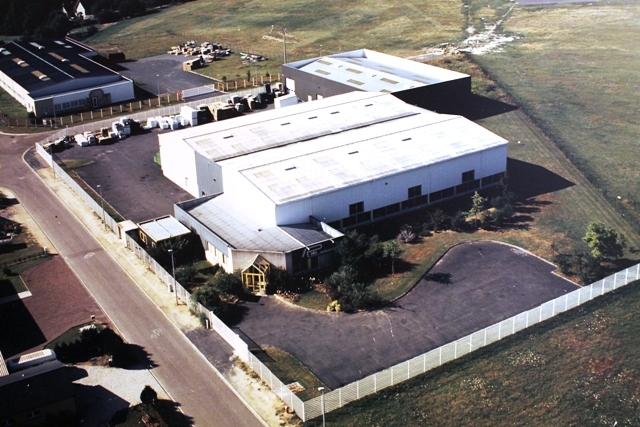 Vue aérienne du site de l'usine d'injection plastique RIAL SAS